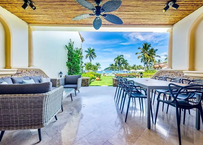 Hébergement de vacances Spacious Open-concept With Stylish Design, Direct Access & Resort-style Amenities