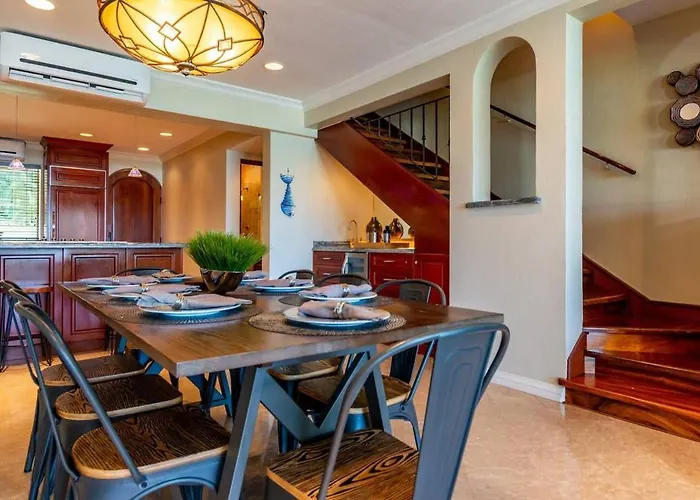 Hébergement de vacances Spacious Open-concept With Stylish Design, Direct Access & Resort-style Amenities