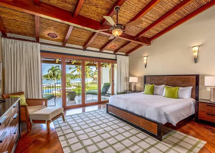 Hébergement de vacances Spacious Open-concept With Stylish Design, Direct Access & Resort-style Amenities