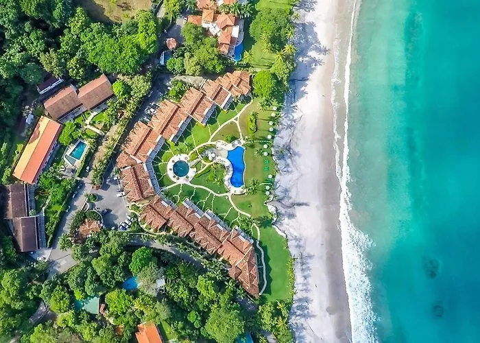 Hébergement de vacances Spacious Open-concept With Stylish Design, Direct Access & Resort-style Amenities *